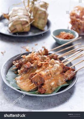  Sate Padang! รู้หรือไม่ว่าหมูย่างจิ้มน้ำกะทิรสชาติจัดจ้านนี้มาจากเมืองโอเก้